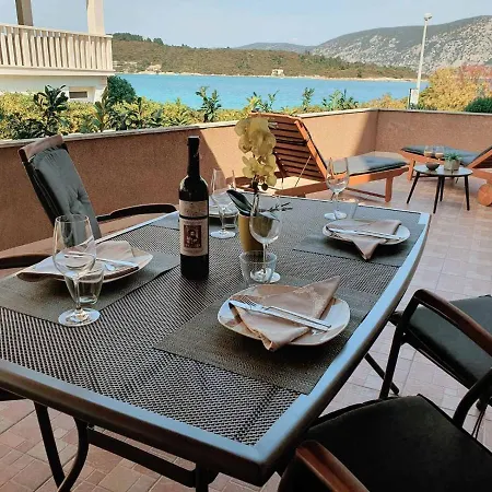 아파트 Rina - Kneze