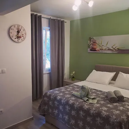 Rina - Kneze * Račišće